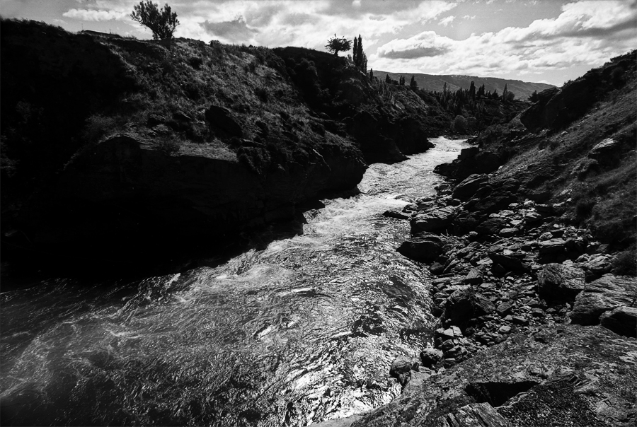 Clutha River, Photograph Lloyd Godman