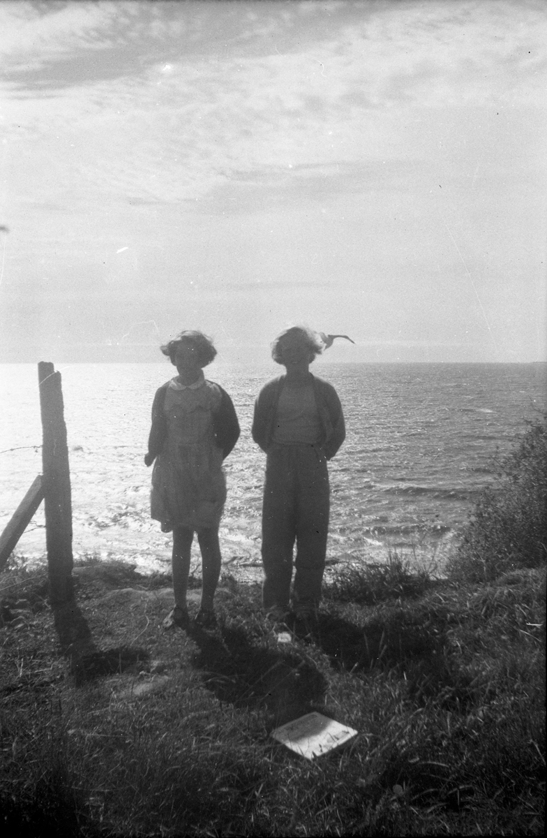 Kate Dodds ( Kindley) right and friend at Shag Point
