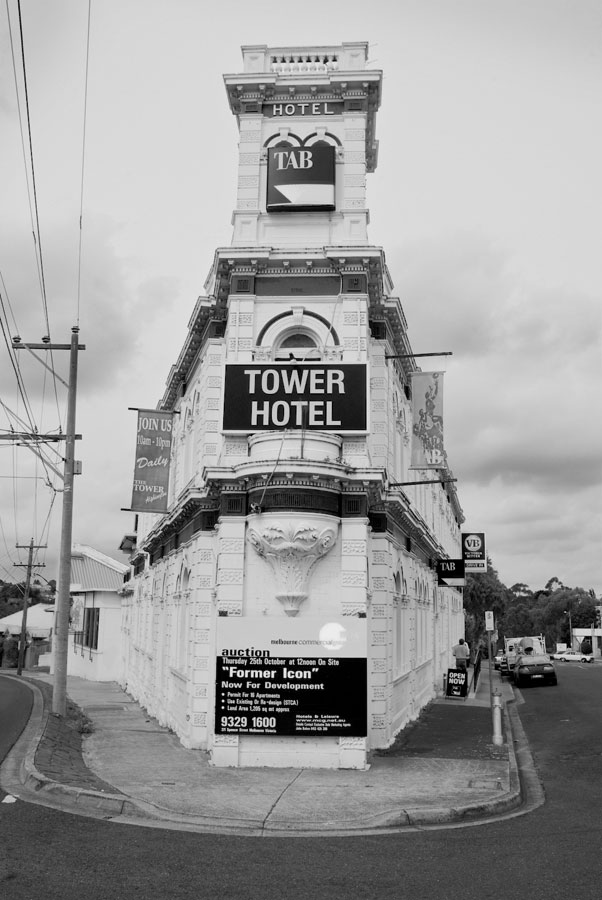 Tower Hotel, Heidelberg Rd, Alphington, Melbourne, Victoria , Australia - 2008 - Lloyd Godman