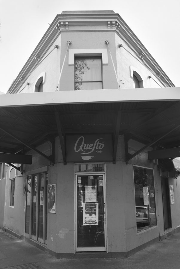 Quelto Cafe, Sydney, Australia, lloyd godman